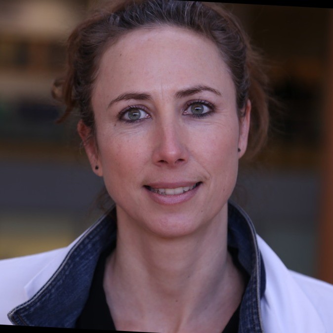 Dr. Léonor Benhaim